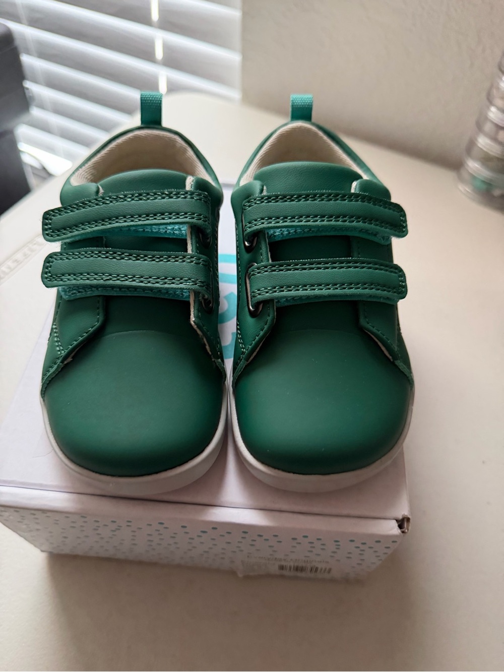 Classic Green Kids Velcro Sneakers